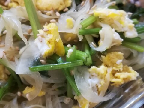 レンジで簡単。パクチーと玉ねぎの温野菜